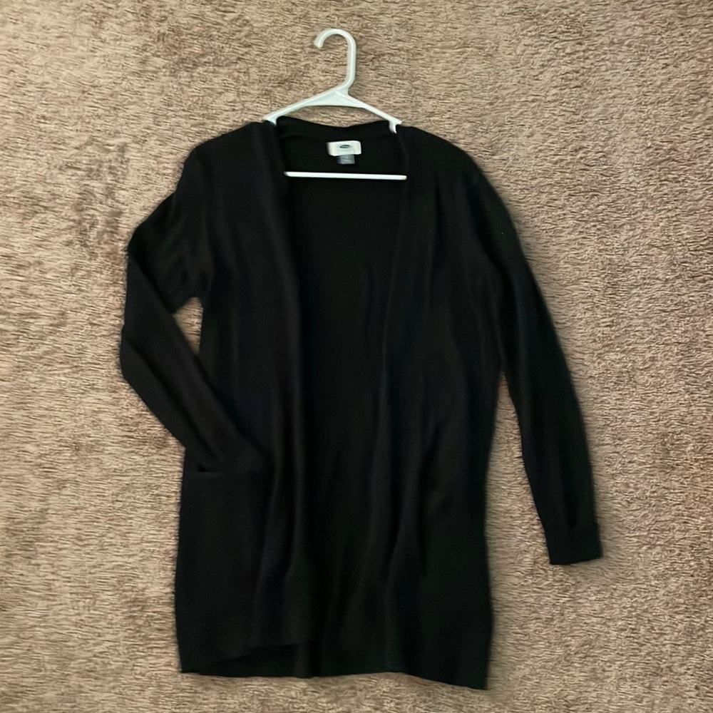 Black tunic open sweater with pockets